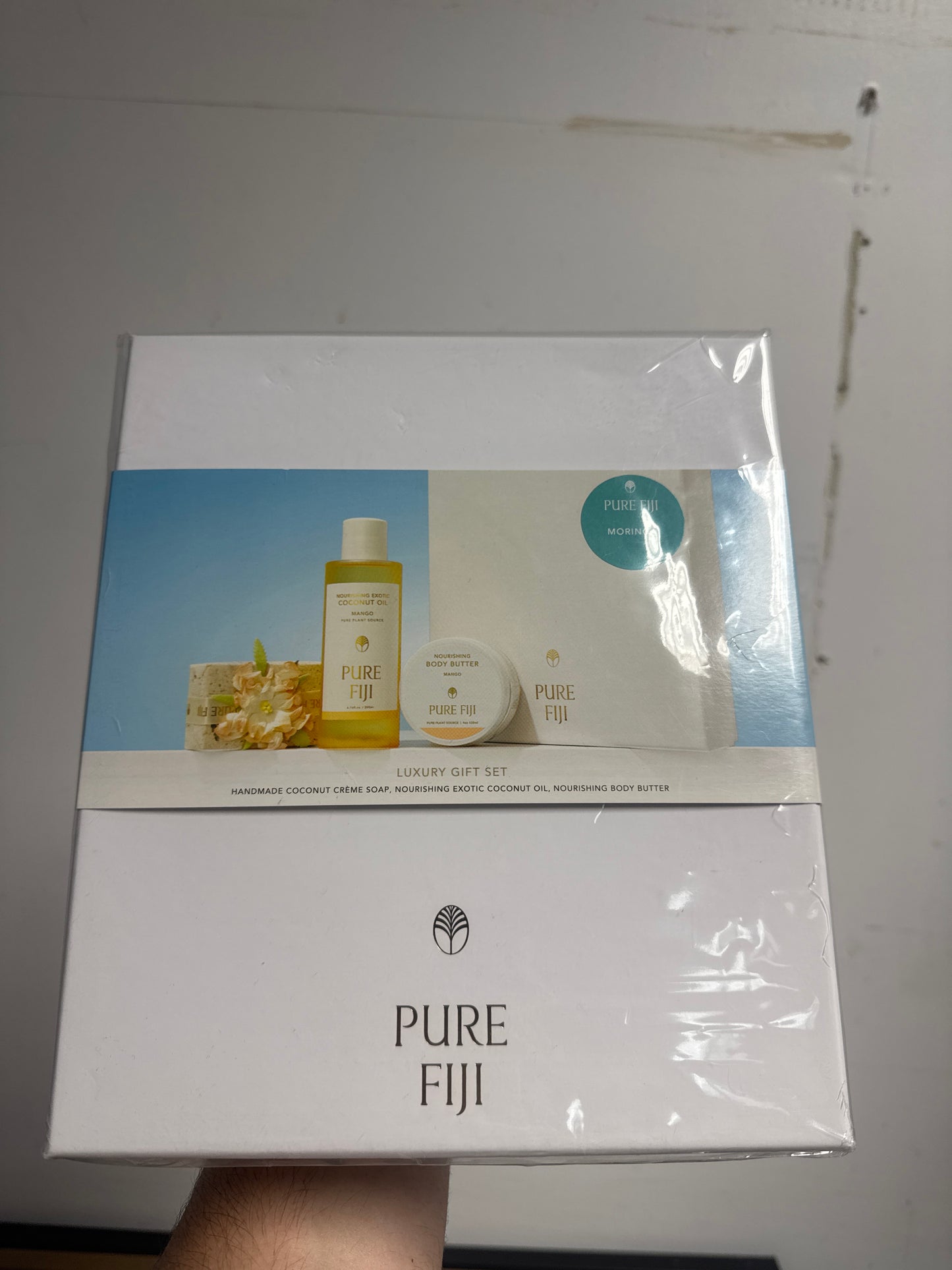 Pure Fiji Luxury Gift Set Moringa