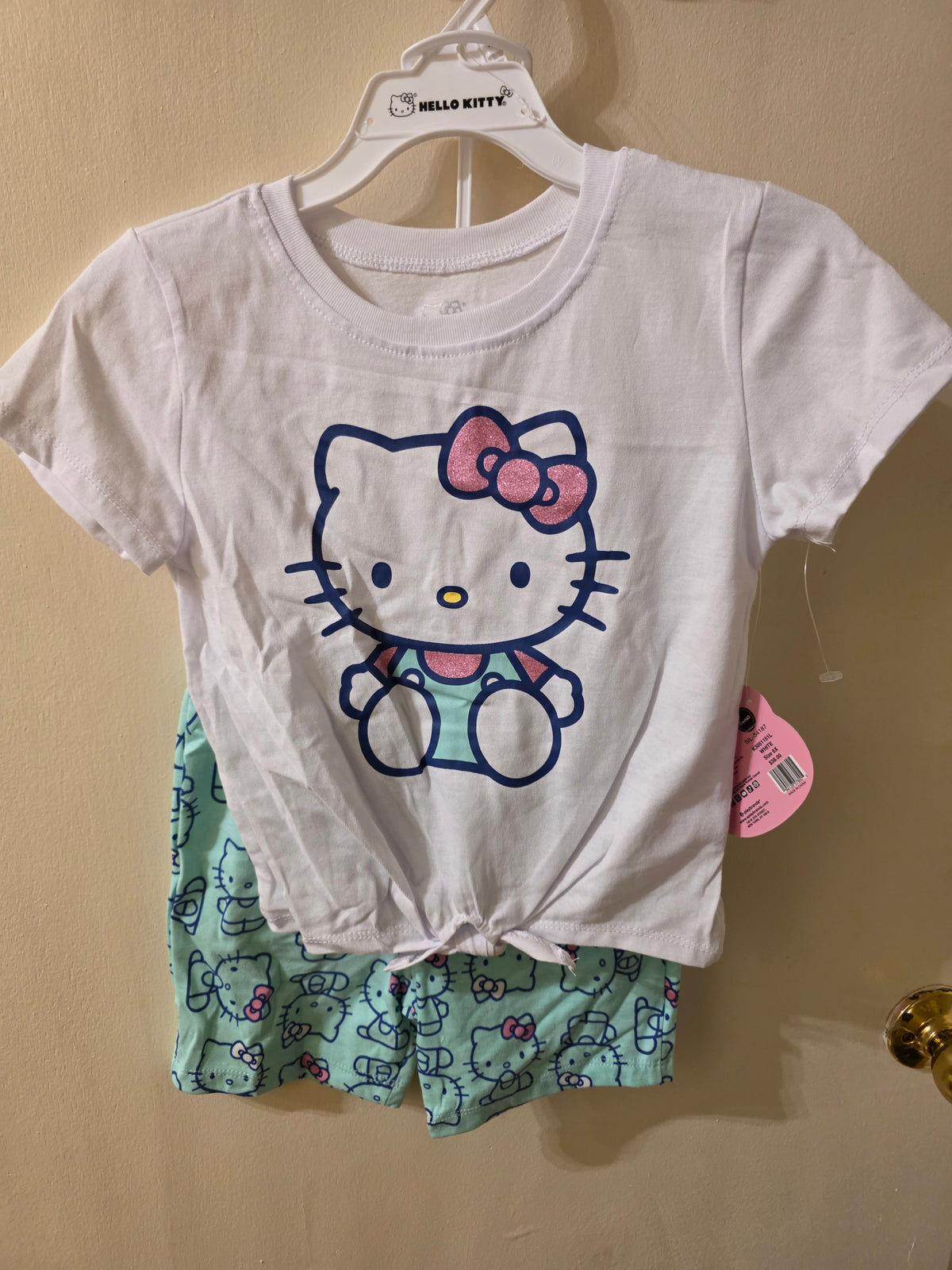 Hello kitty white 2pc ross hnl 2026