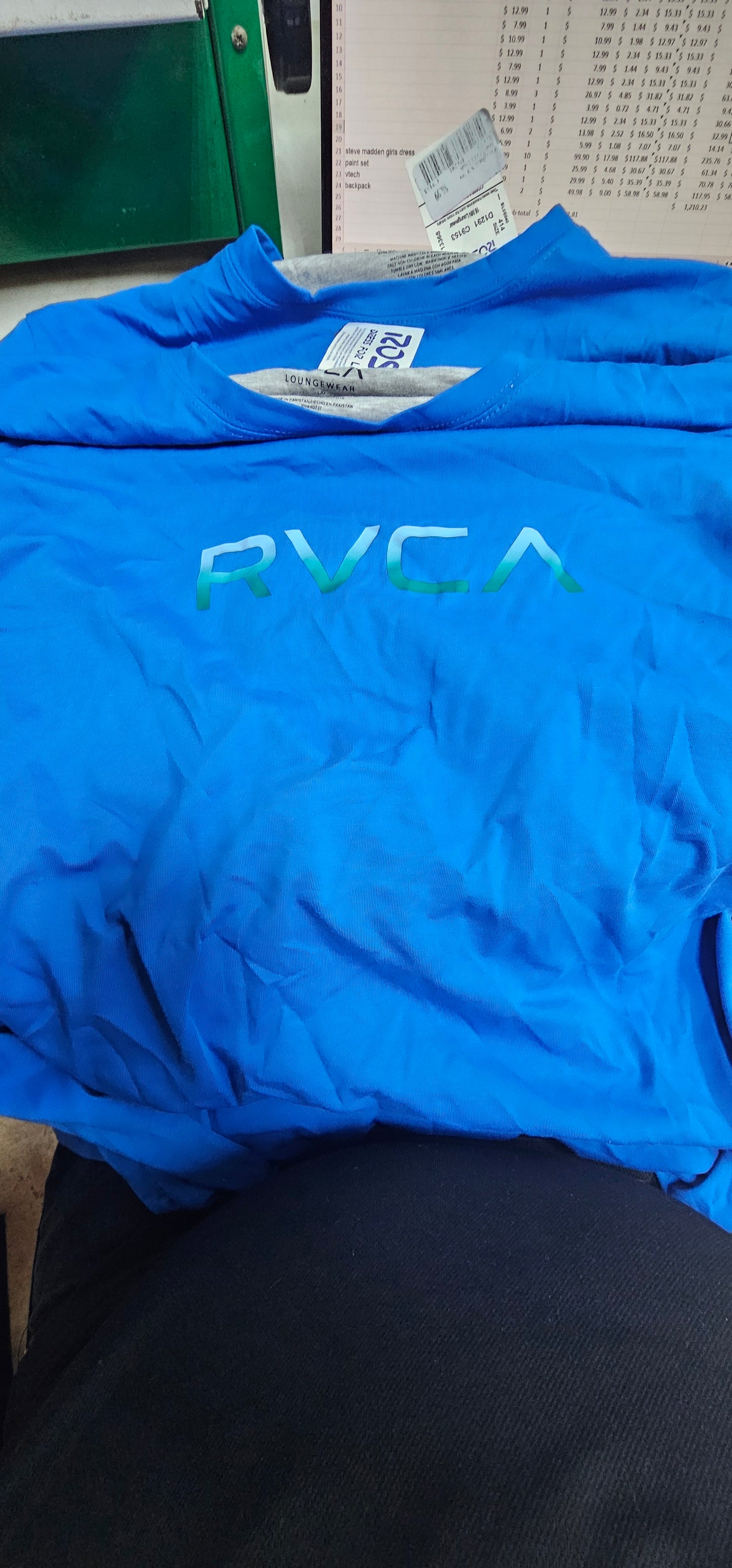 (Copy) RVCA T-Shirt