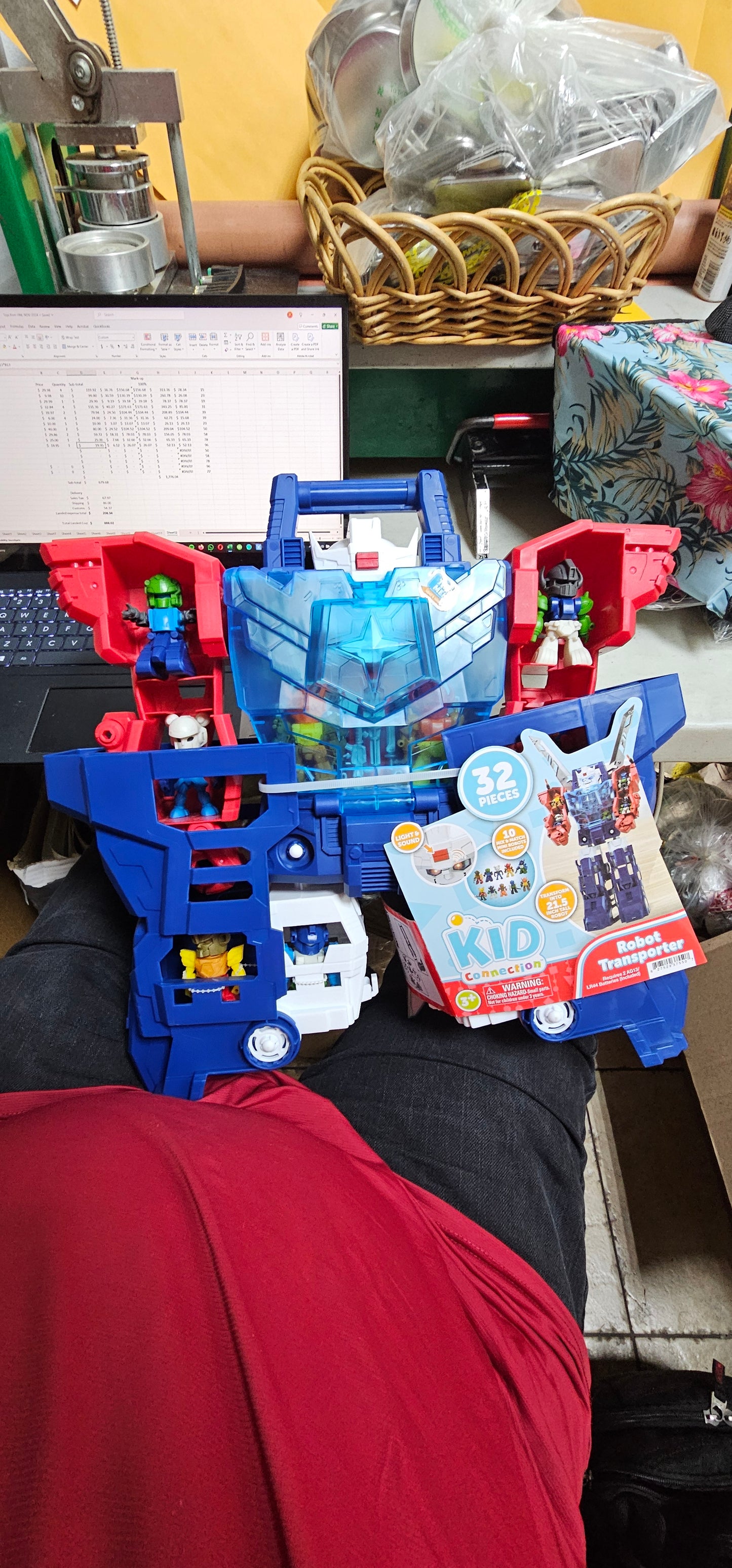 Robot Tranporter Kid Connection