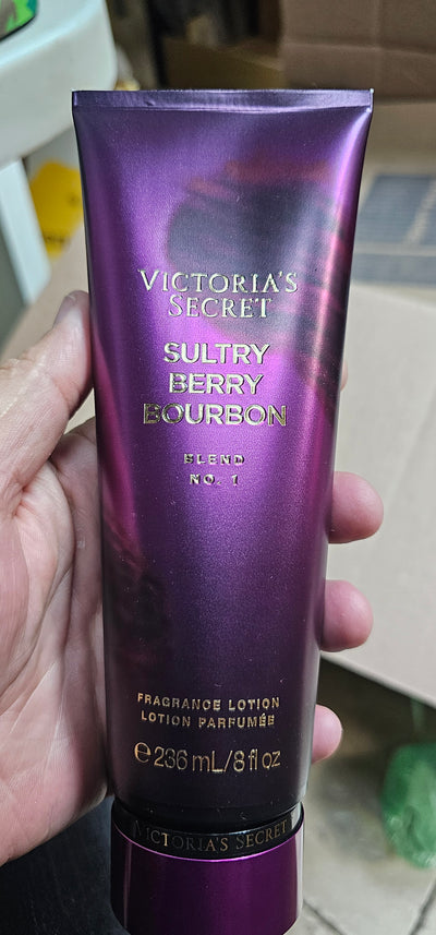VS Lotion Sultry Berry Bourbon