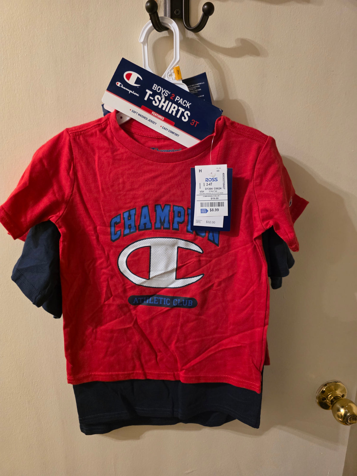 Champion 2pc red and black ross hnl 2026