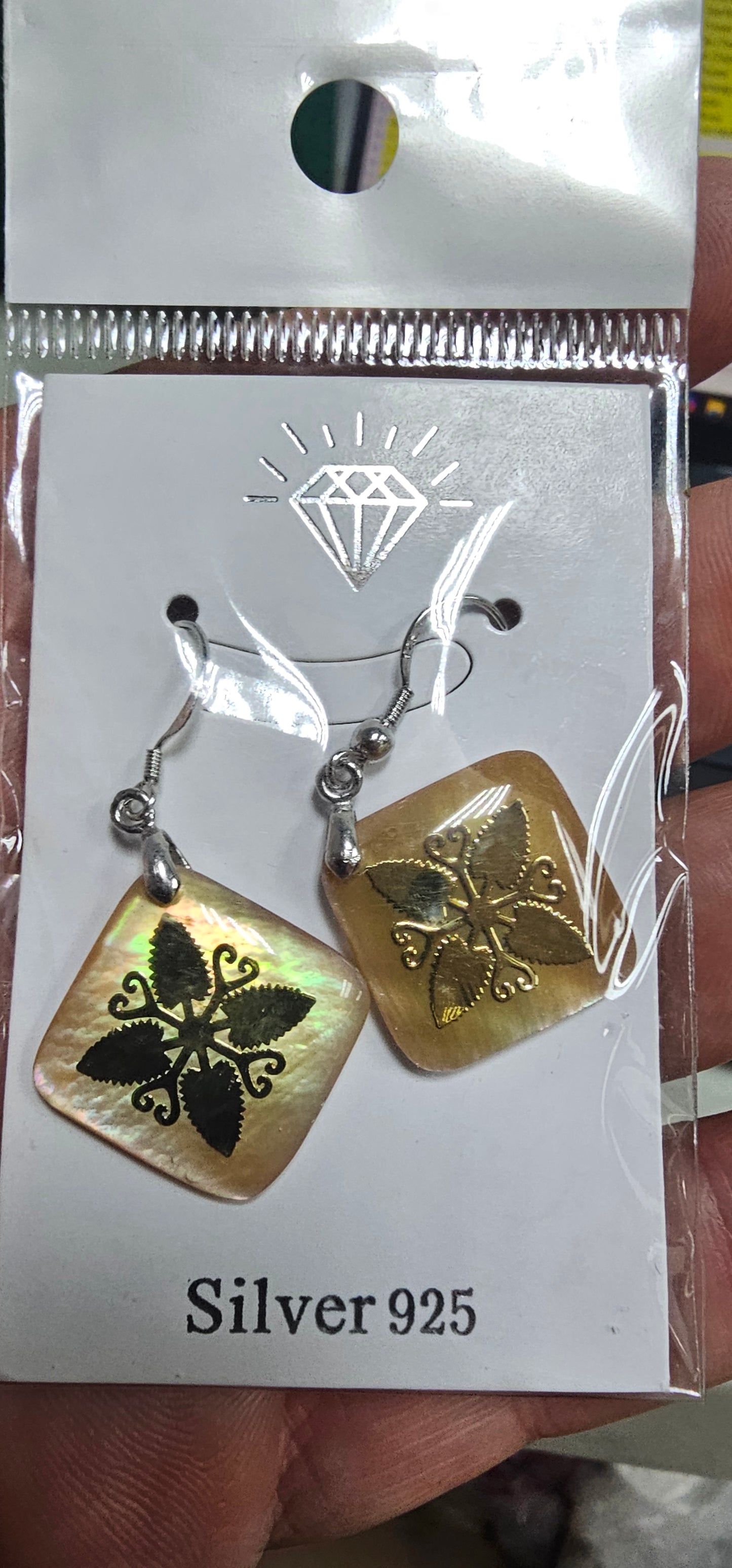 MISC beaded Starfish Earrings