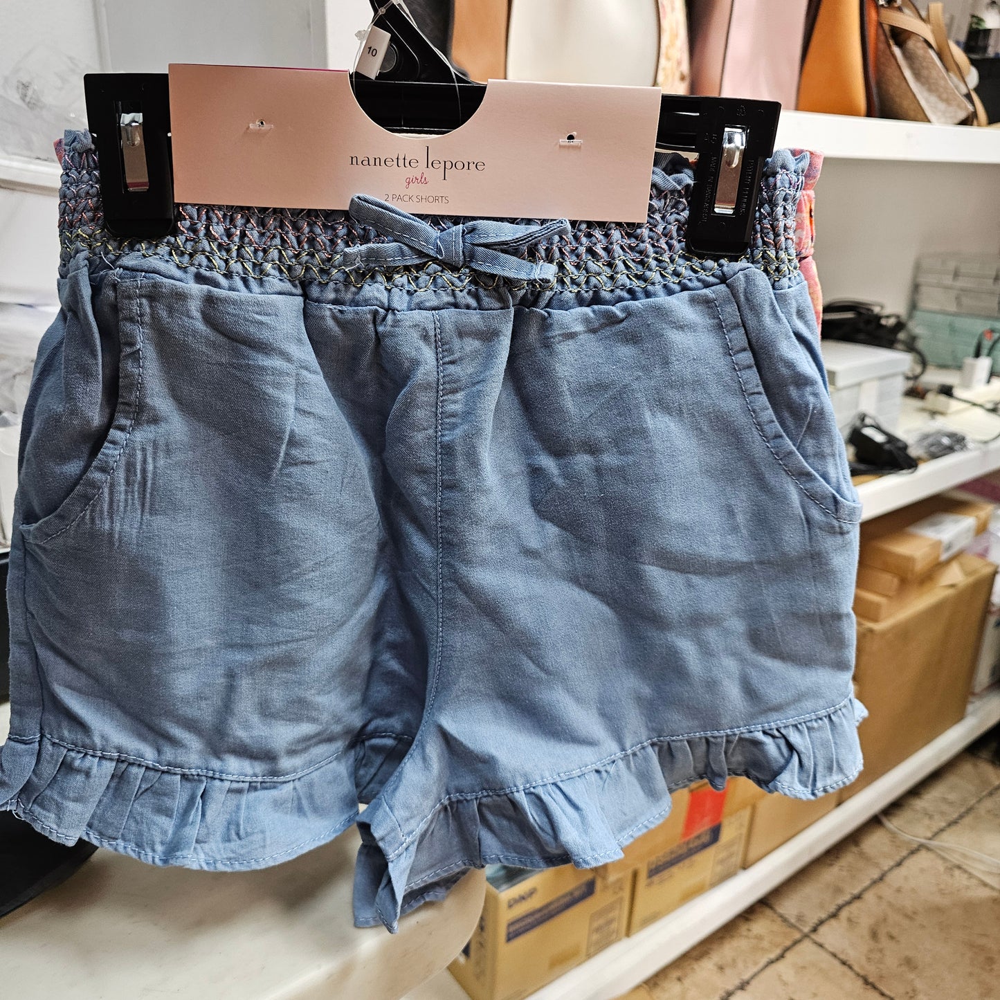 Girls 2 piece shorts Nanette report