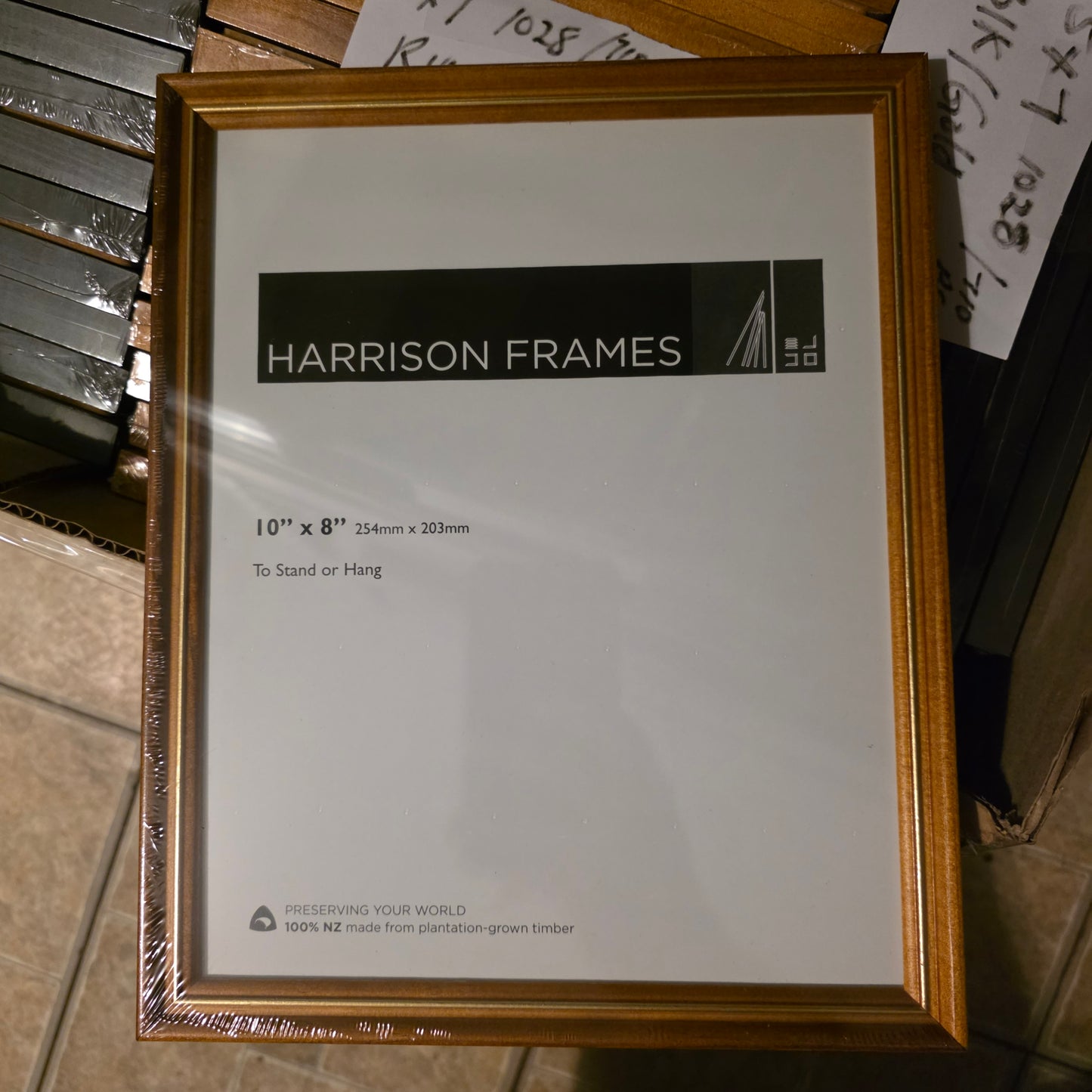 10X8 1028 FRAME RIMU/GOLD