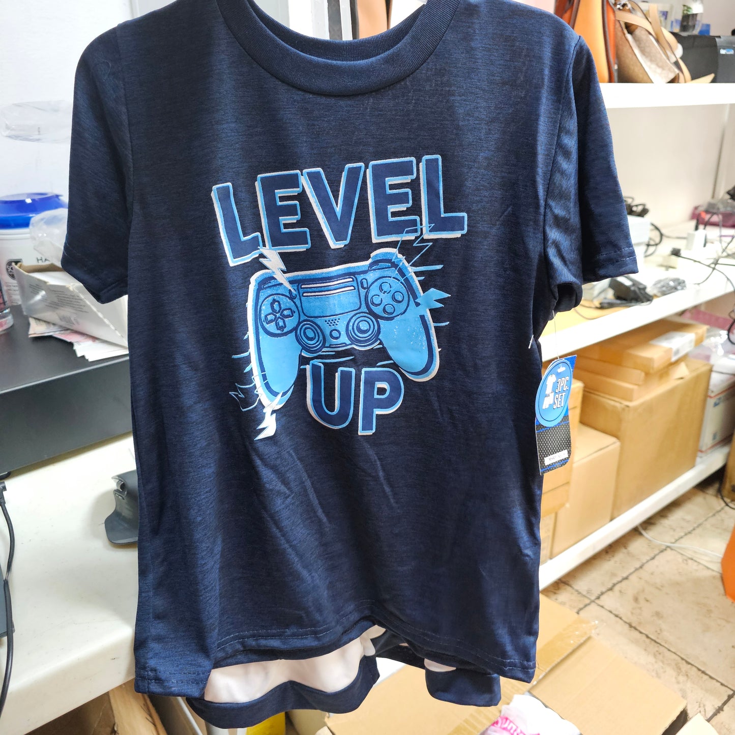 Boys 3 piece Pro Athlete size 7 level up shirt and shorts