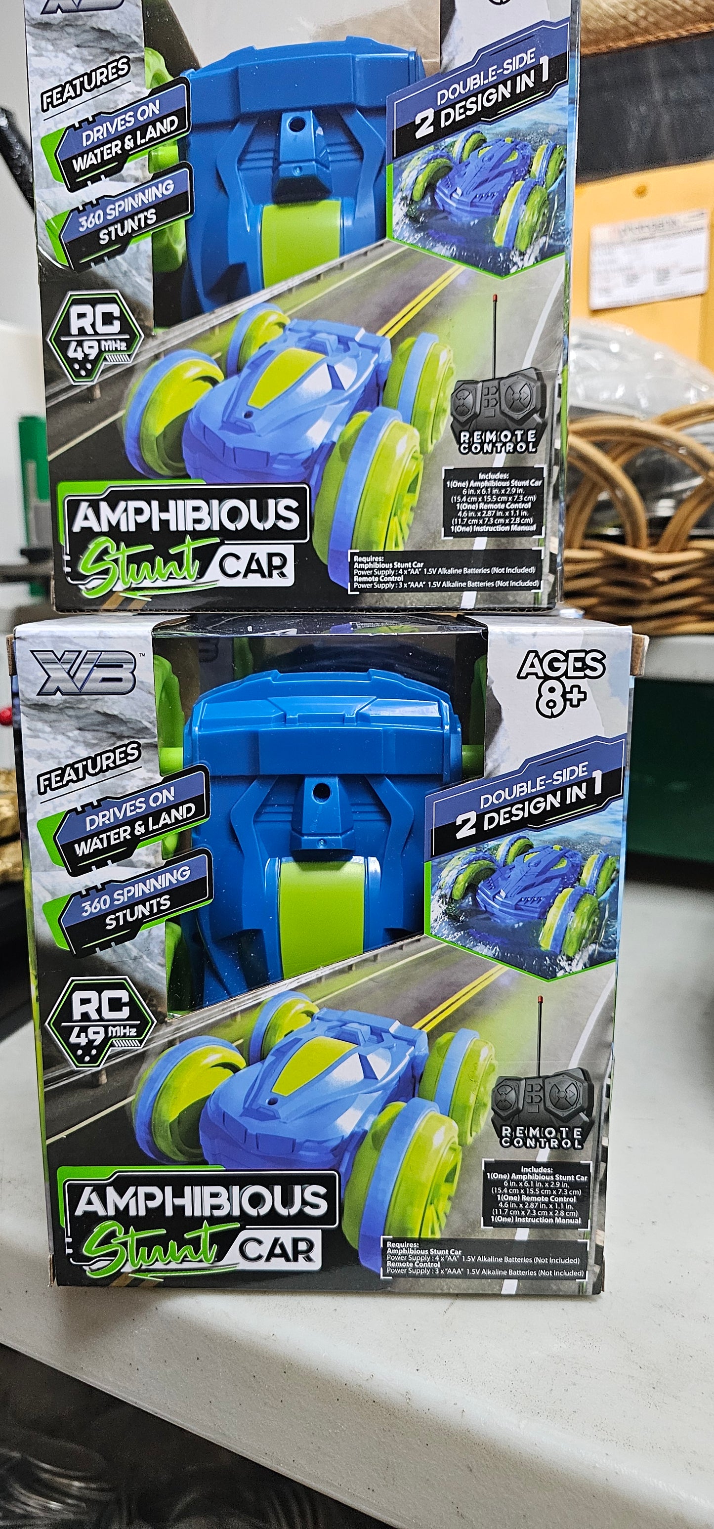 Remote control amphibious stunt car