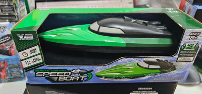 Remote control boat green