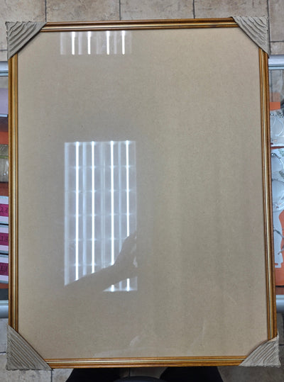 18X24 1028 RIMU & GOLD FRAME