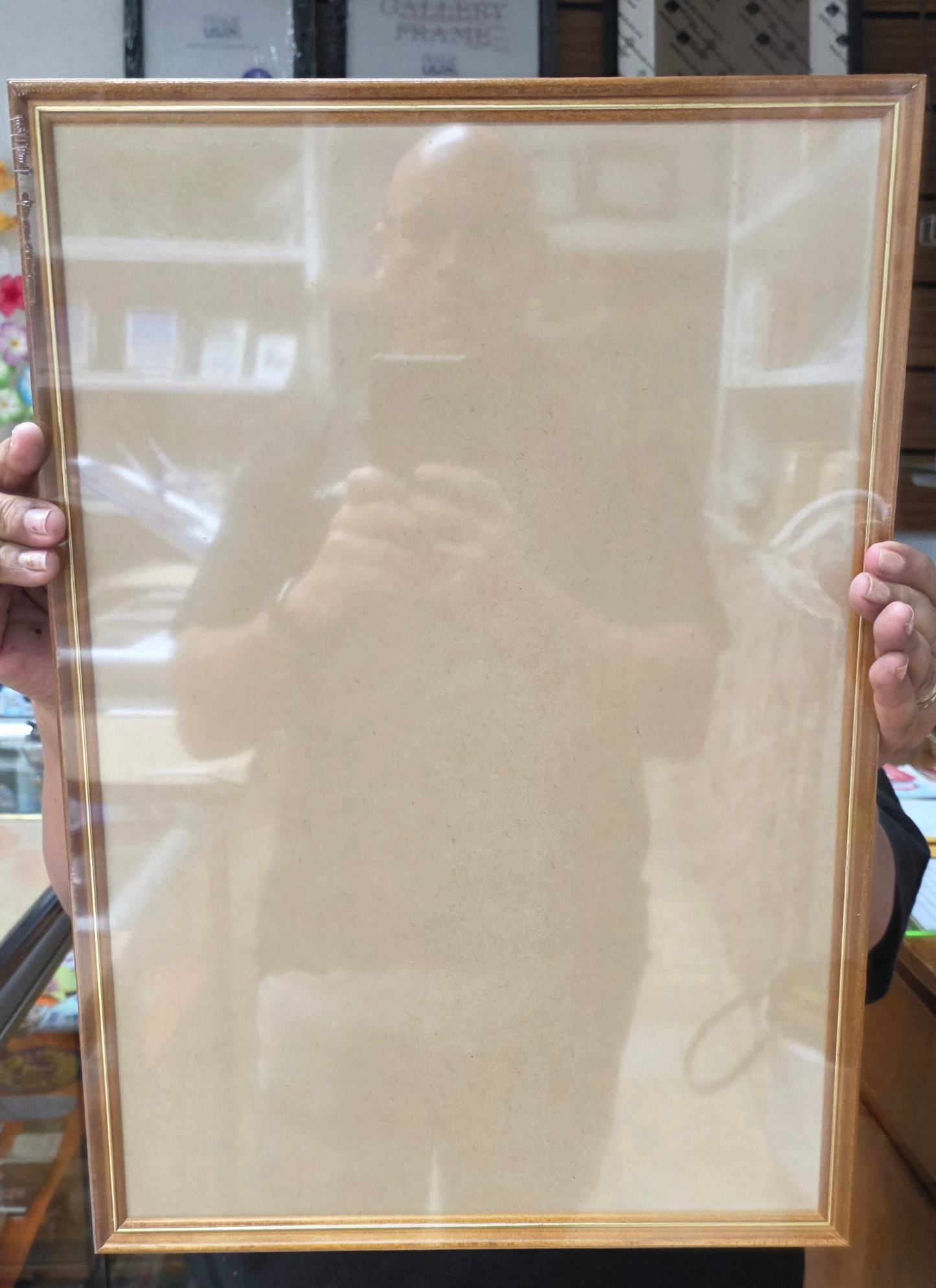13X19 1028 RIMU & GOLD FRAME