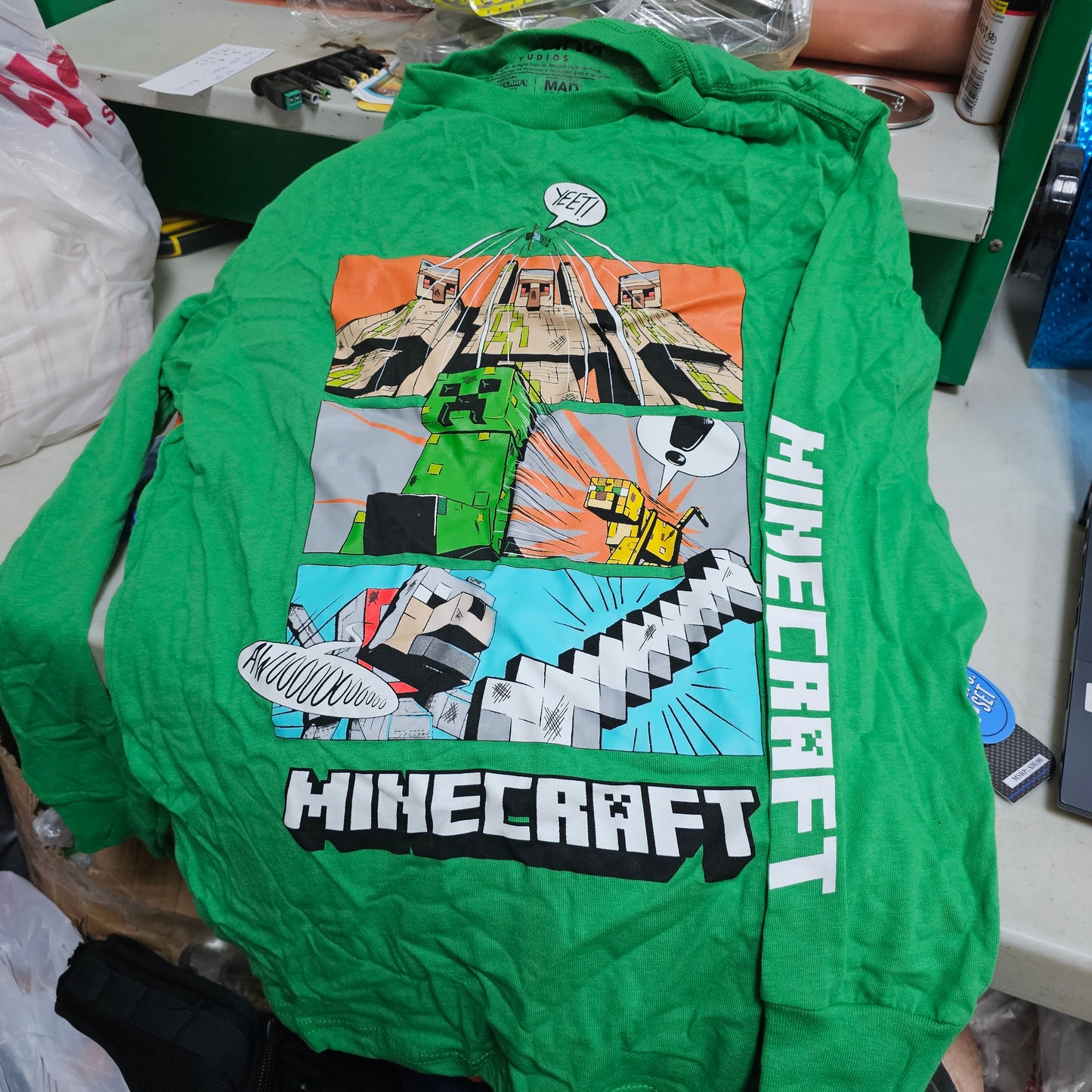 Boys long sleeve shirt green Minecraft Large size
